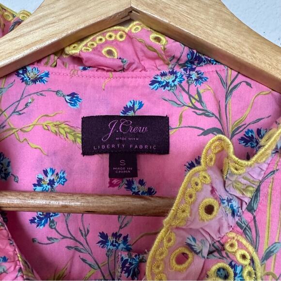 J.Crew Liberty Fabric Top Womens Small Pink Floral Cotton Poplin Feminine - Picture 2 of 4